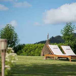Casa Rural-apartamentos Zelaikoa Agroturismo