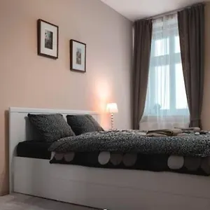 Vltavska A , Praga República Checa